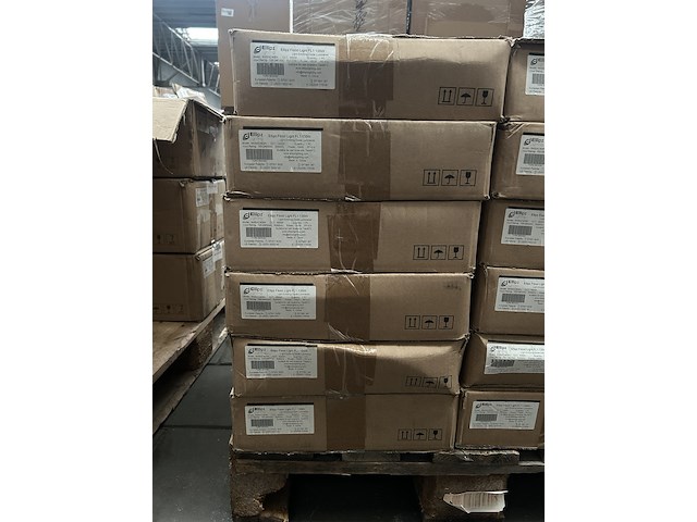 6x led flood light/bouwlamp fl1 135w 4000k ellipz lighting - afbeelding 3 van  4
