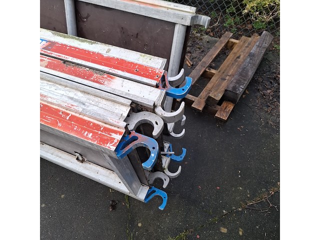 6x loopbrug waarvan 5x met luik - afbeelding 4 van  7