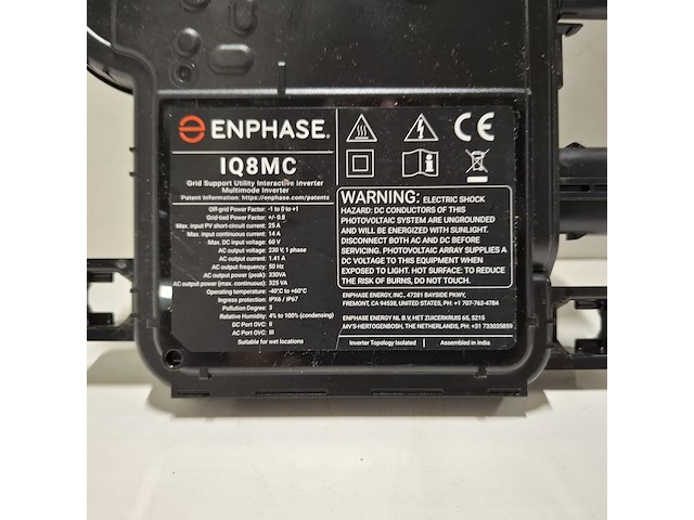 6x micro-omvormer en 8x kabel enphase, iq8mc - afbeelding 3 van  8