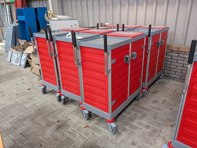 6x modulaire schoonmaakwagen - afbeelding 1 van  8