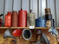 6x nostalgische schenkkan met 7x trechter - afbeelding 1 van  13