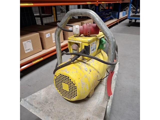 6x omvormer t.b.v. trilnaald, lievers - afbeelding 15 van  16