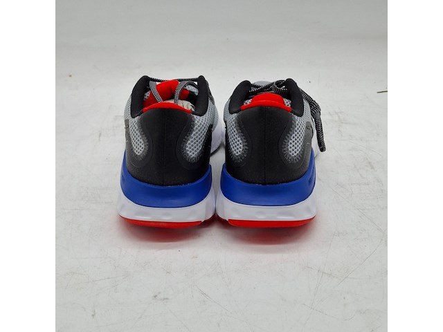 6x paar schoenen, nike, o.a. quest 3 cd0230-004 - afbeelding 2 van  13