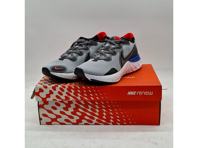 6x paar schoenen, nike, o.a. quest 3 cd0230-004 - afbeelding 10 van  13