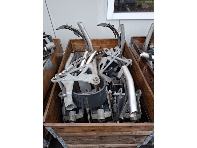 6x pallet diverse bemester elementen - afbeelding 8 van  23