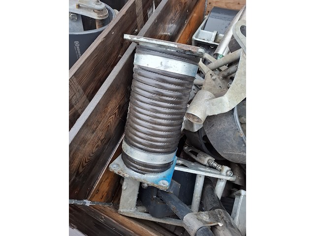 6x pallet diverse bemester elementen - afbeelding 23 van  23