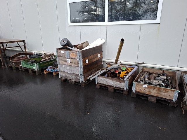 6x pallet diversen vnl. metaalwaren - afbeelding 1 van  22