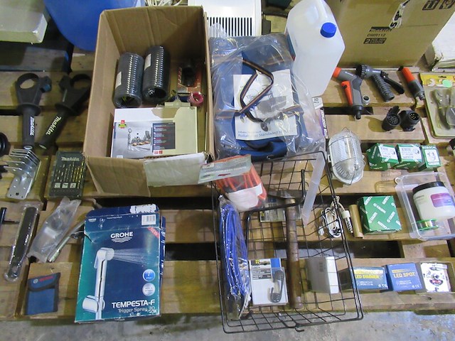 6x pallets met diversen - afbeelding 8 van  12