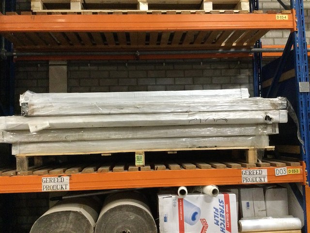 6x radiatoren op een pallet, diverse soorten, maten, belrad - afbeelding 2 van  8
