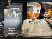 6x sanitair en badkameraccessoires - afbeelding 22 van  24