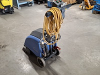 6x schrobzuigmachine karcher, numatic, tennant en hako - afbeelding 2 van  38