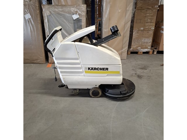 6x schrobzuigmachine karcher, numatic, tennant en hako - afbeelding 6 van  38