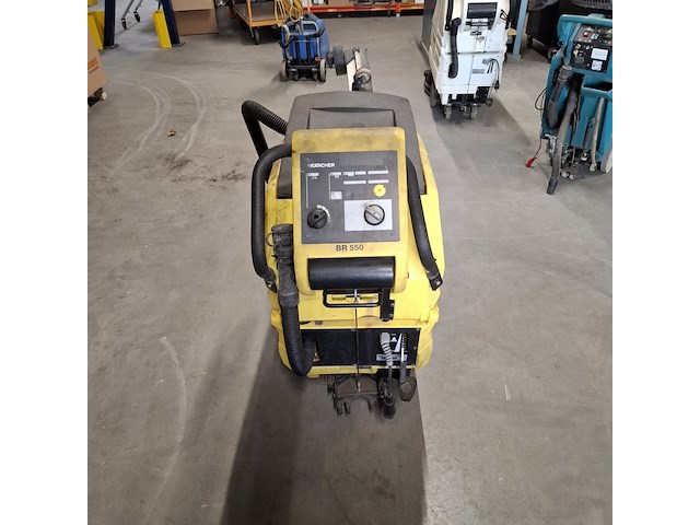 6x schrobzuigmachine karcher, numatic, tennant en hako - afbeelding 20 van  38