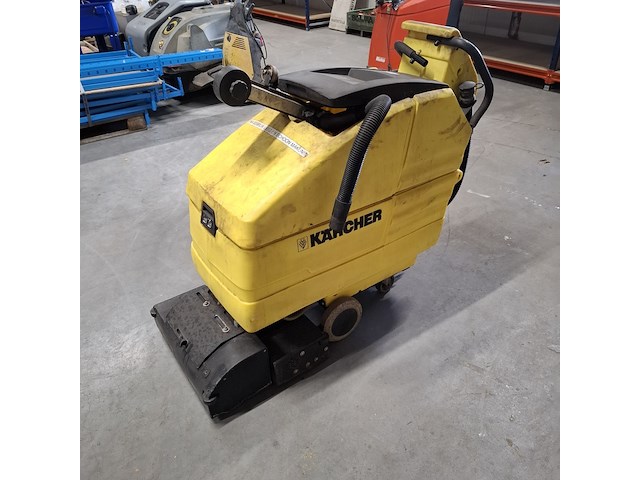 6x schrobzuigmachine karcher, numatic, tennant en hako - afbeelding 22 van  38