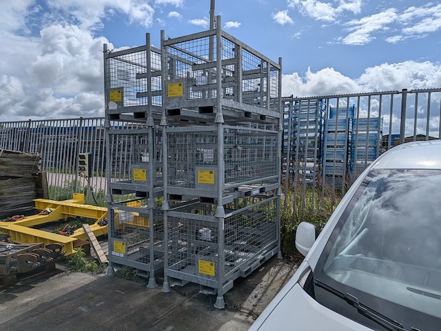 6x stapelbare gaascontainer - afbeelding 8 van  16
