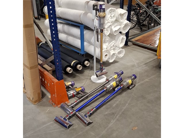 6x steelstofzuigers, dyson, v10, v11, v12 - afbeelding 1 van  8