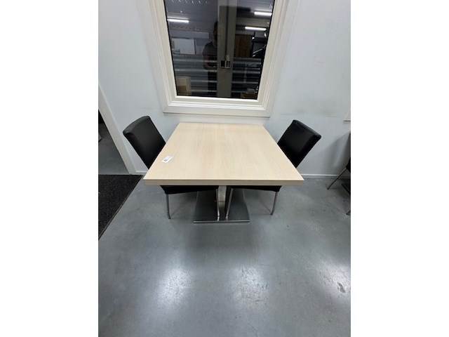6x tafel en 12x stoel - afbeelding 2 van  3