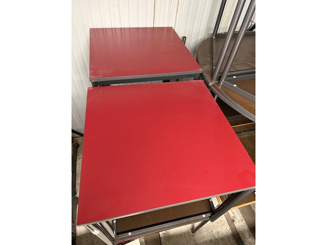 6x tafels, vepa, rood - afbeelding 1 van  1