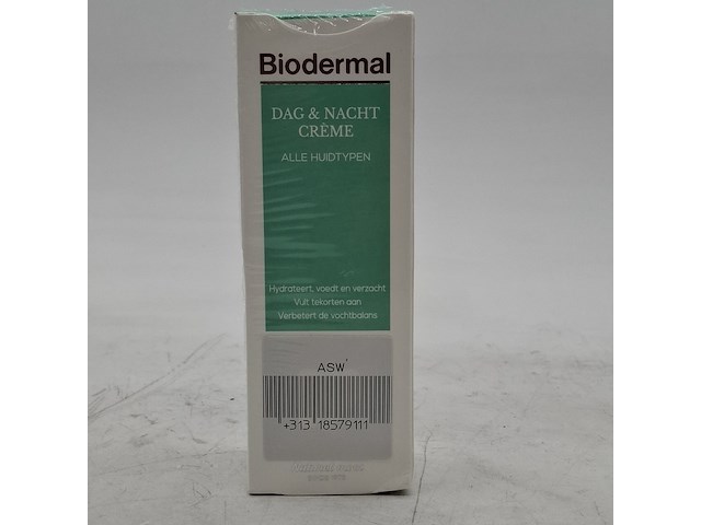 6x tube crème , biodermal, dag en nacht crème - afbeelding 1 van  4