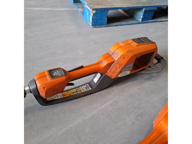 6x tuingereedschap en 4x benzinemotor, o.a. husqvarna, toro, stiga - afbeelding 2 van  52