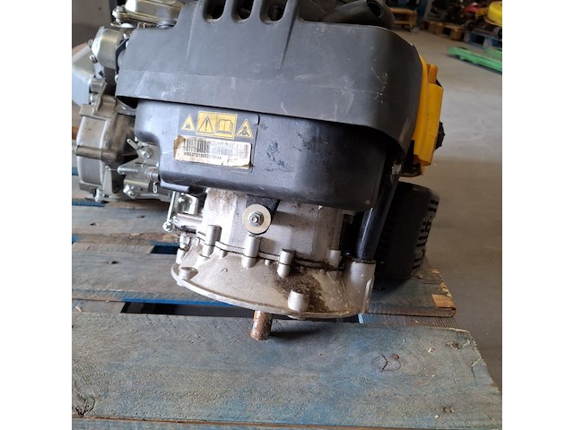 6x tuingereedschap en 4x benzinemotor, o.a. husqvarna, toro, stiga - afbeelding 25 van  52