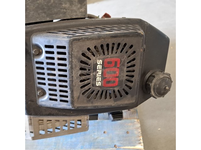 6x tuingereedschap en 4x benzinemotor, o.a. husqvarna, toro, stiga - afbeelding 31 van  52