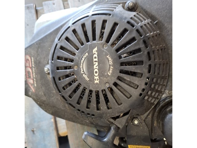 6x tuingereedschap en 4x benzinemotor, o.a. husqvarna, toro, stiga - afbeelding 36 van  52