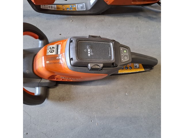 6x tuingereedschap en 4x benzinemotor, o.a. husqvarna, toro, stiga - afbeelding 45 van  52