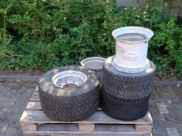 6x velg t.b.v. toro maaimachine - afbeelding 1 van  8