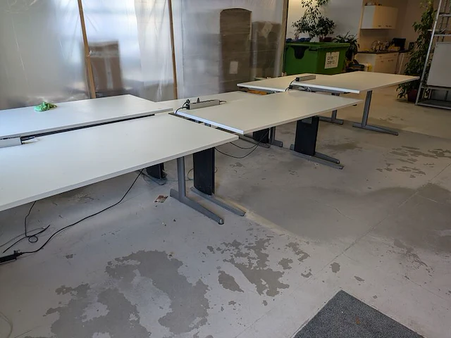 6x verstelbaar bureau - afbeelding 3 van  5