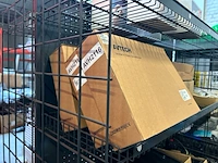 6x video-surveillance apparatuur, 1x messing deurbeslag w.o. avtech - afbeelding 8 van  8
