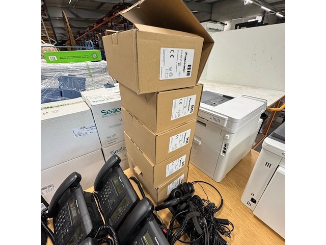 6x voip telefoon, panasonic, kx-nt553 - afbeelding 4 van  4
