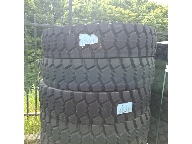 6x vrachtwagenband, goodyear, offroad ord - afbeelding 3 van  7