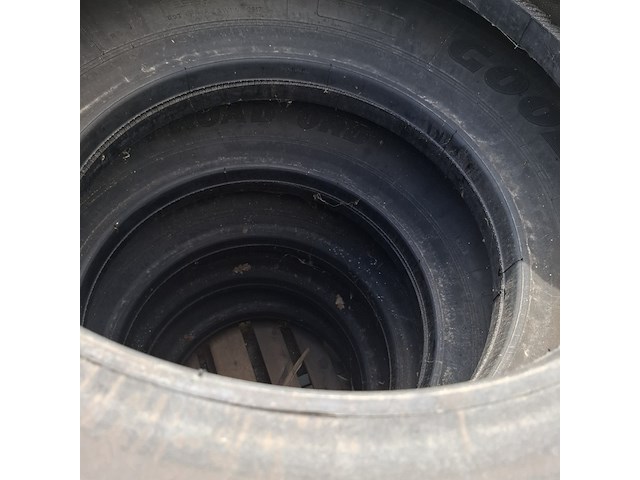 6x vrachtwagenband, goodyear, offroad ord - afbeelding 7 van  7
