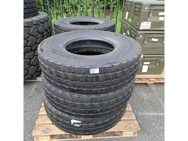 6x vrachtwagenband, michelin, x works - afbeelding 1 van  8