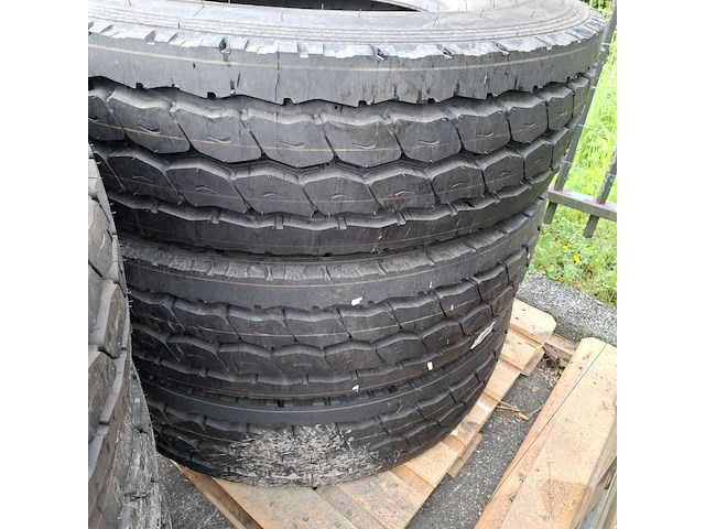 6x vrachtwagenband, michelin, x works - afbeelding 6 van  8