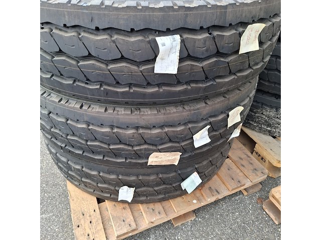6x vrachtwagenband, michelin, x works - afbeelding 7 van  8