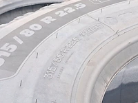 6x vrachtwagenband, o.a michelin, o.a x works - afbeelding 3 van  5