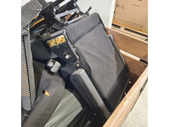 6x vrachtwagenstoel, o.a. isri - afbeelding 3 van  9