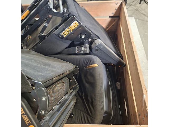 6x vrachtwagenstoel, o.a. isri - afbeelding 9 van  9