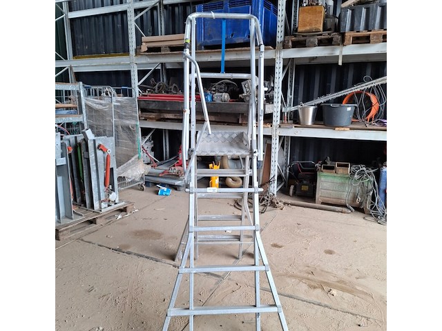 6x werktrap met bordes, o.a. stradbally - afbeelding 4 van  10