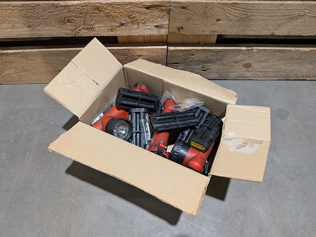 6x zaklamp, streamlight, survivor led, incl. batterijhouders en filters - afbeelding 3 van  13