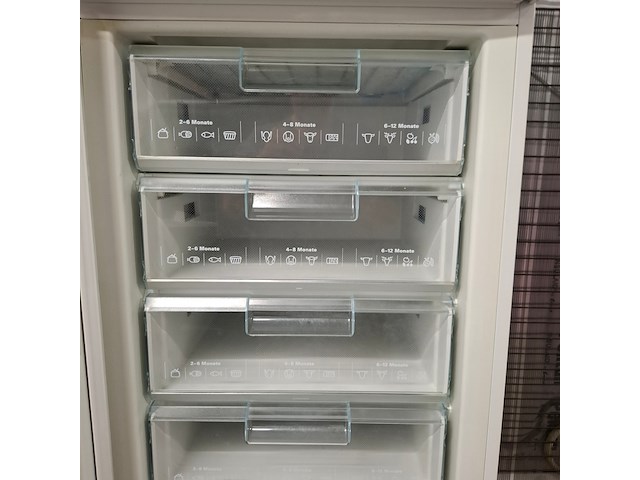 7 laden vriezer, siemens, gs26d632 - afbeelding 5 van  6