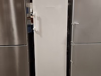 7 lades vriezer, liebherr, gn2723 - nofrost - afbeelding 1 van  7