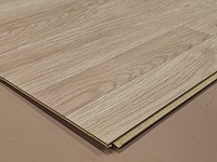 7 m2 laminaat plank - 1285 x 192 x 7 mm - afbeelding 1 van  2