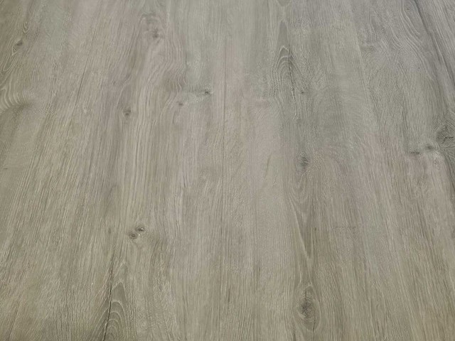 7 m2 pvc click plank met xps onderlaag - 1220 x 228 x 5 mm - afbeelding 1 van  3