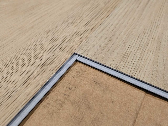 7 m2 pvc click plank met xps onderlaag - 750 x 150 x 5 mm - afbeelding 1 van  1