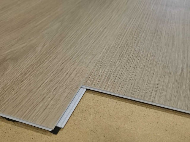 7 m2 pvc spc click plank - 1220 x 228 x 5 mm - afbeelding 2 van  3