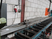 7 rvs kokers in diverse maatvoeringen w.o. 2x 6000x100x100 mm met wanddikte 3 mm. - afbeelding 1 van  2