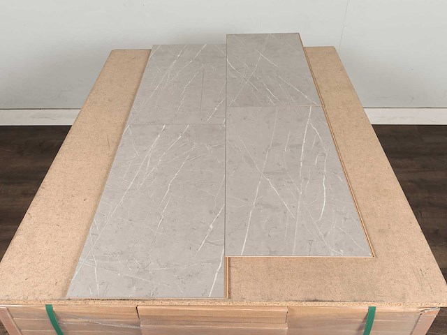 70 m2 laminaat tegel - 635 x 327 x 8 mm - afbeelding 3 van  4